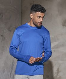 Long sleeve active T